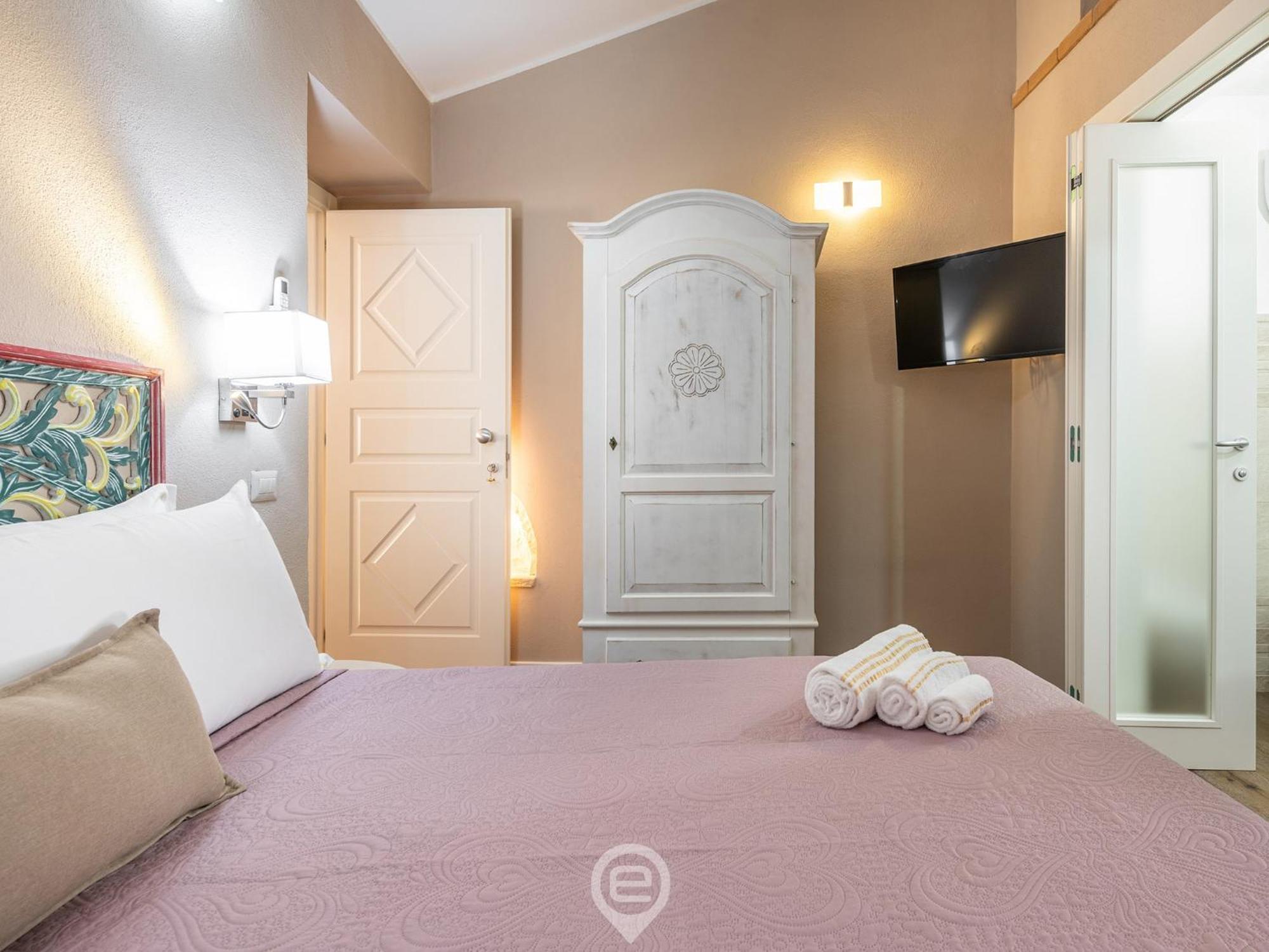 Promenade Boutique Rooms - City Centre Cagliari Esterno foto