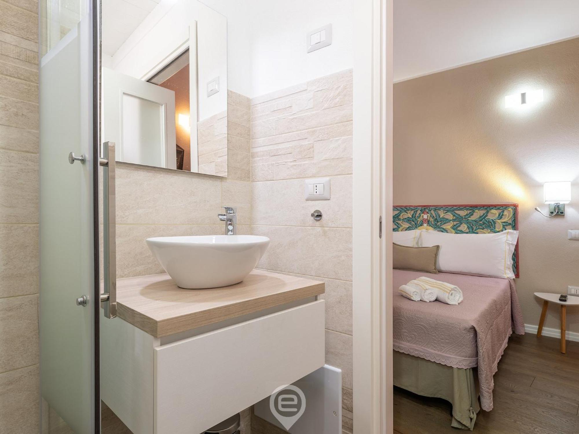 Promenade Boutique Rooms - City Centre Cagliari Esterno foto